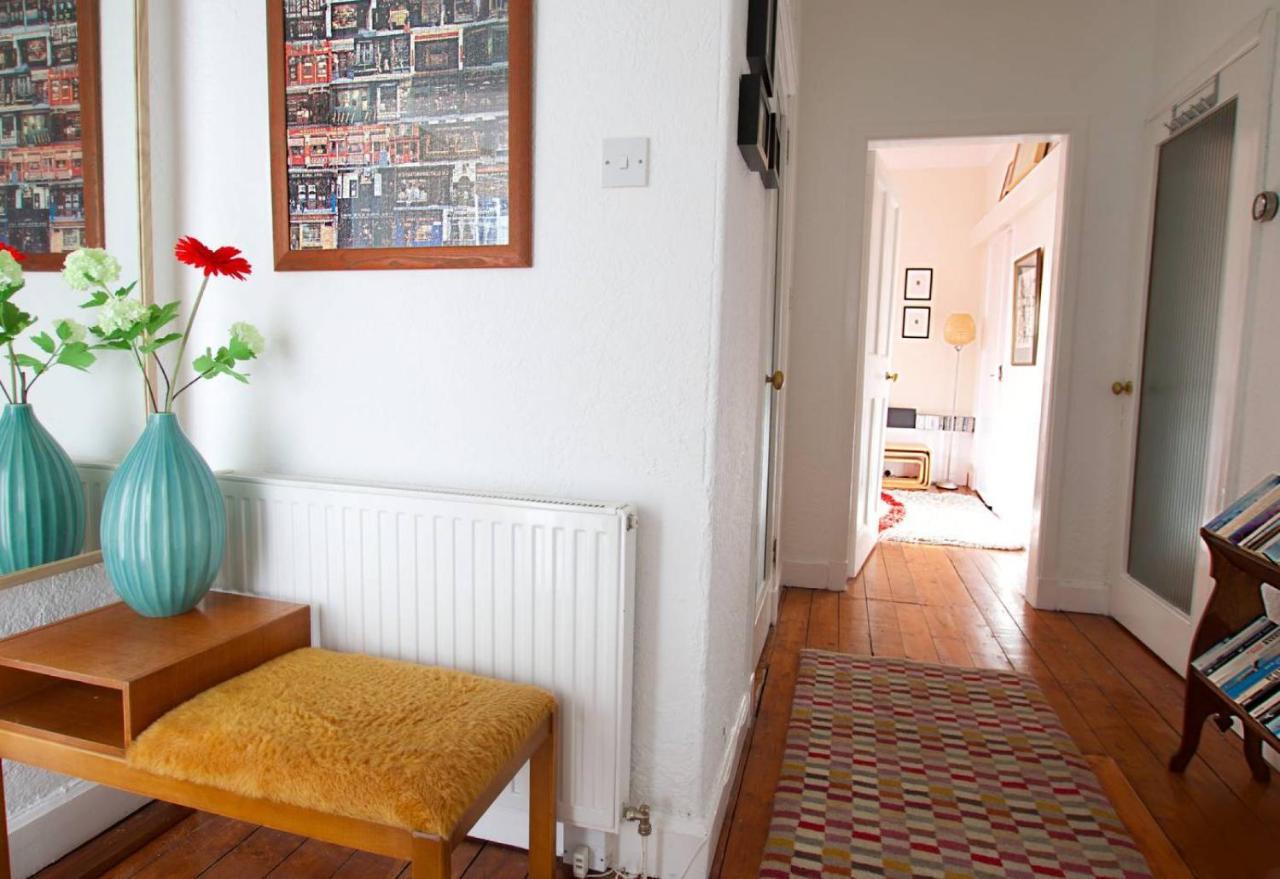 אדינבורו Joivy Bright Flat With Workspace In New Town מראה חיצוני תמונה