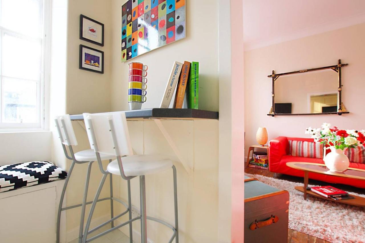 אדינבורו Joivy Bright Flat With Workspace In New Town מראה חיצוני תמונה